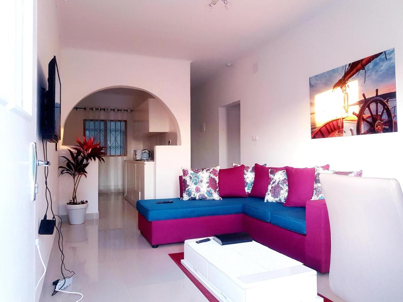 Appartement Makepe Bm 2 Douala Eksteriør billede